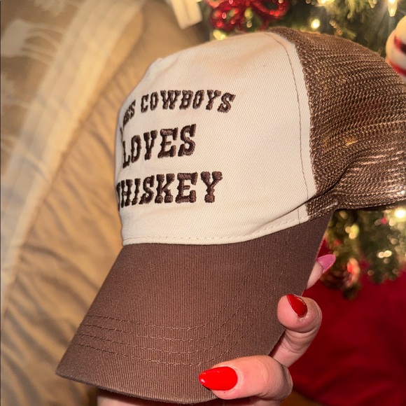 Buckle Brown and Cream Trucker Hat - Picture 7 of 7